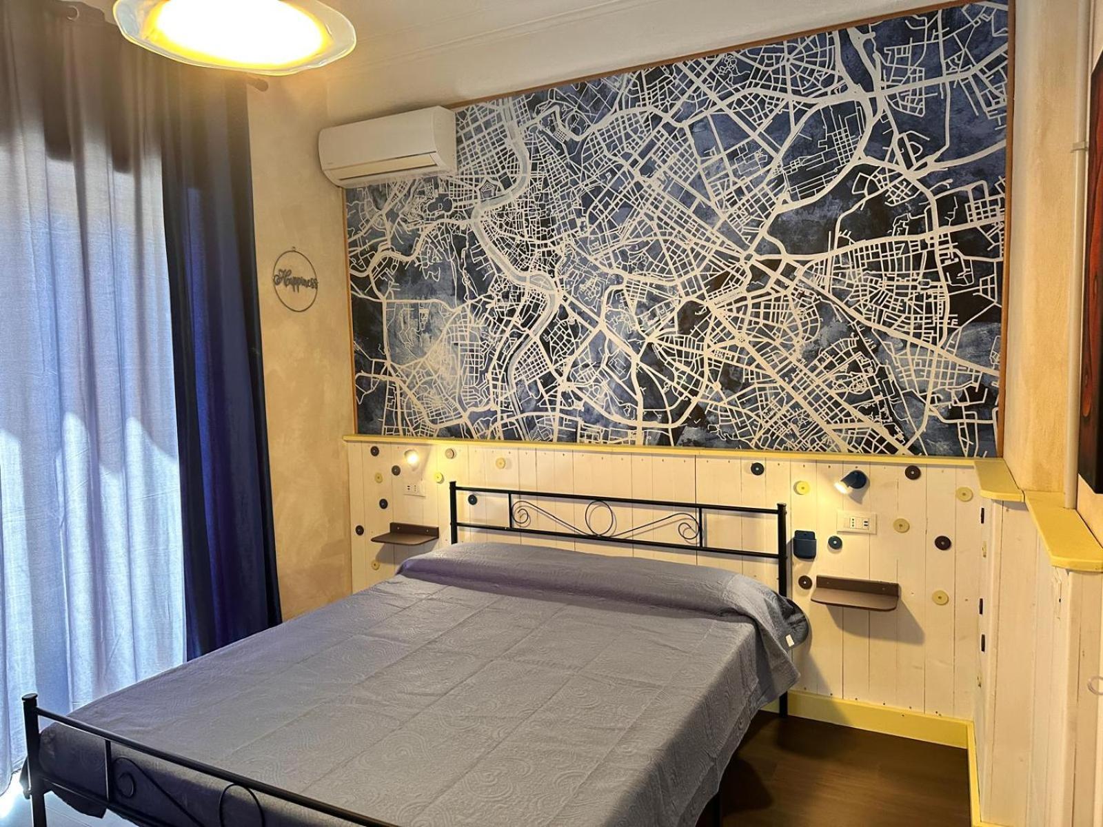 The Attic Penthouse Cozy & Comfy Close To Trastevere & Center With Wifi Appartamento Roma